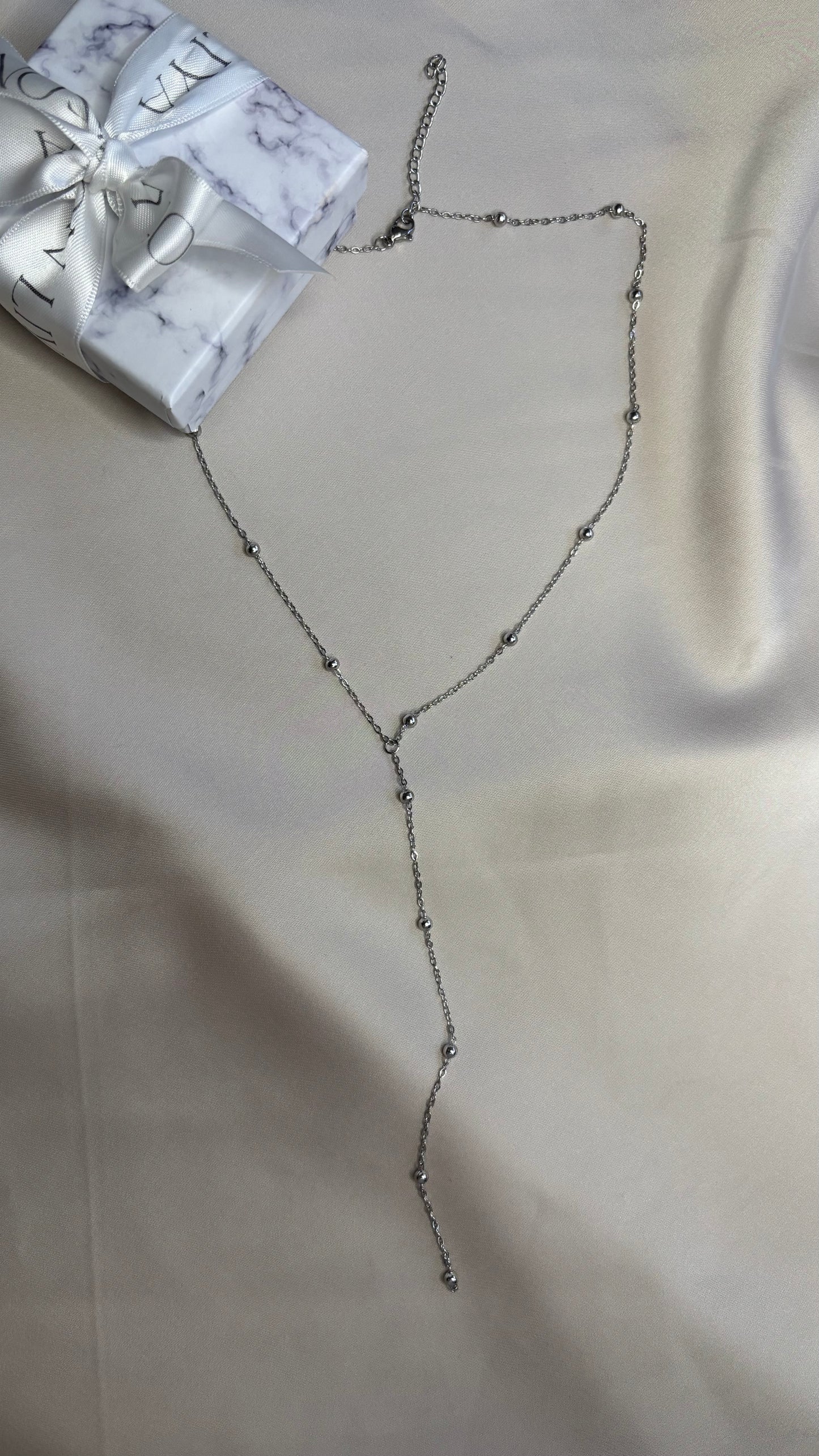 Collier Dina